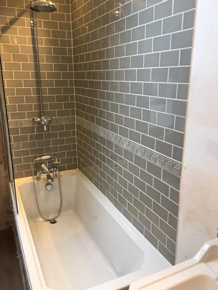 How to Choose the Best Bathroom Tile Installer