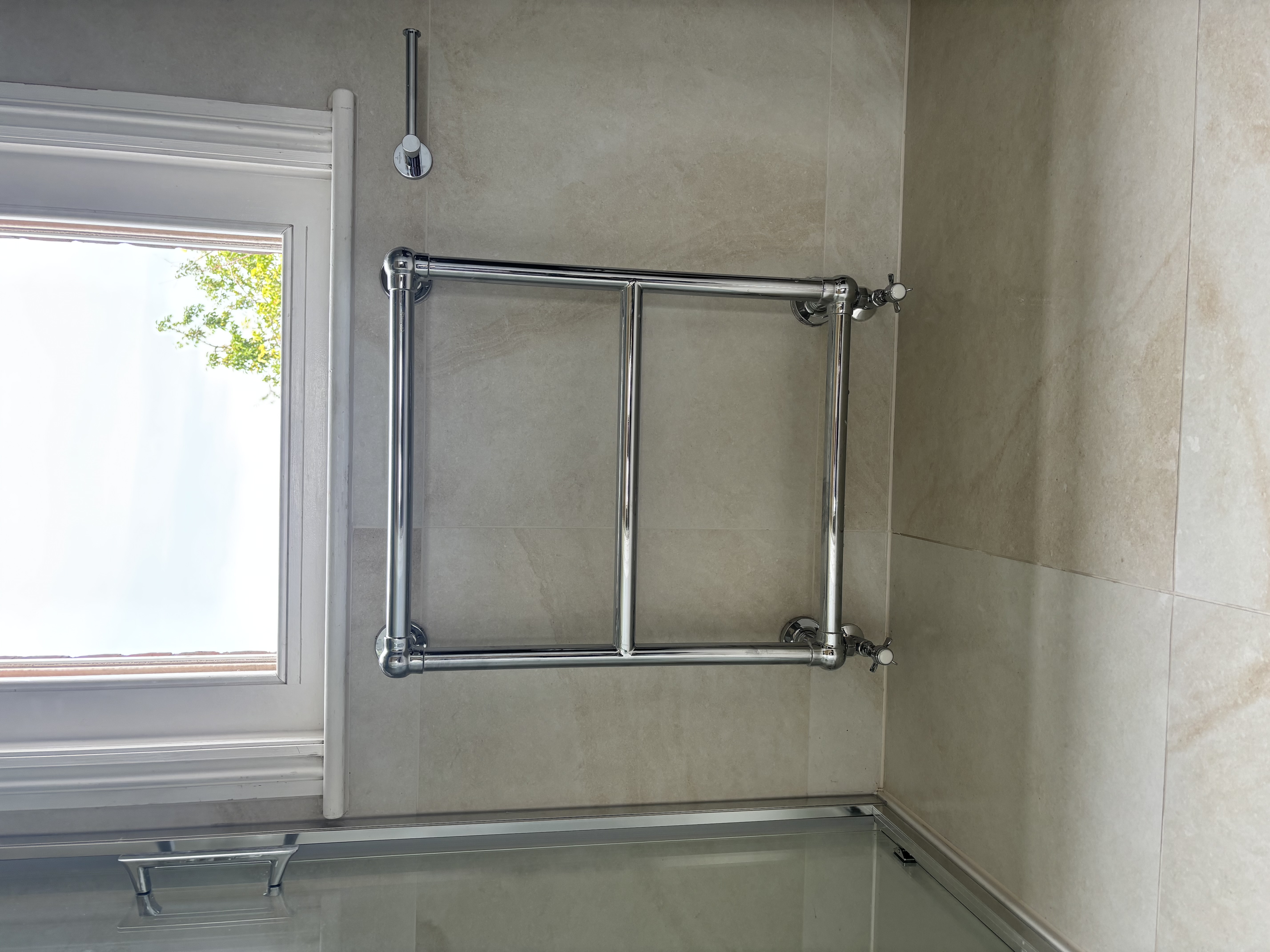 Bathroom tiling work