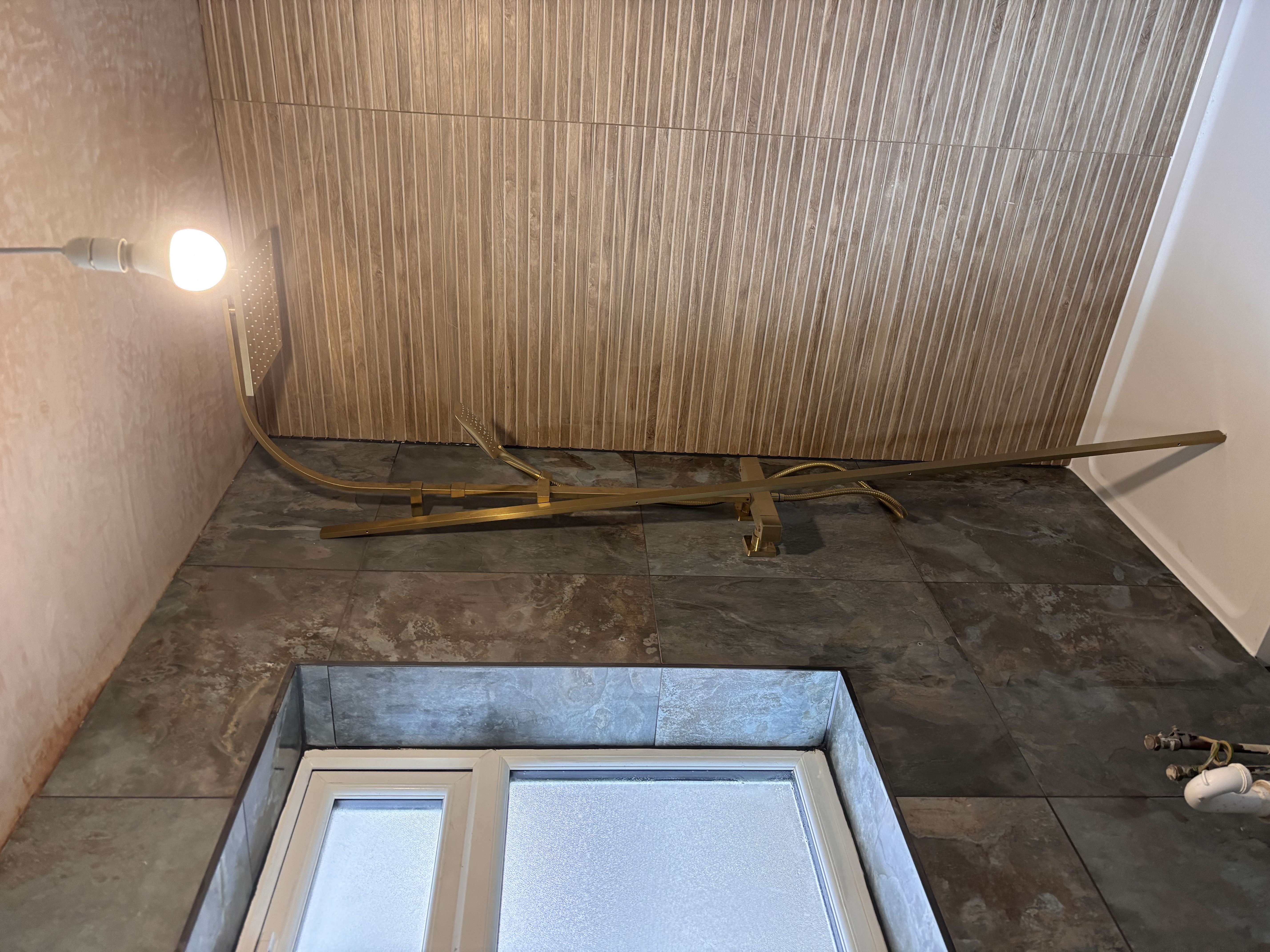 Bathroom floor tiling